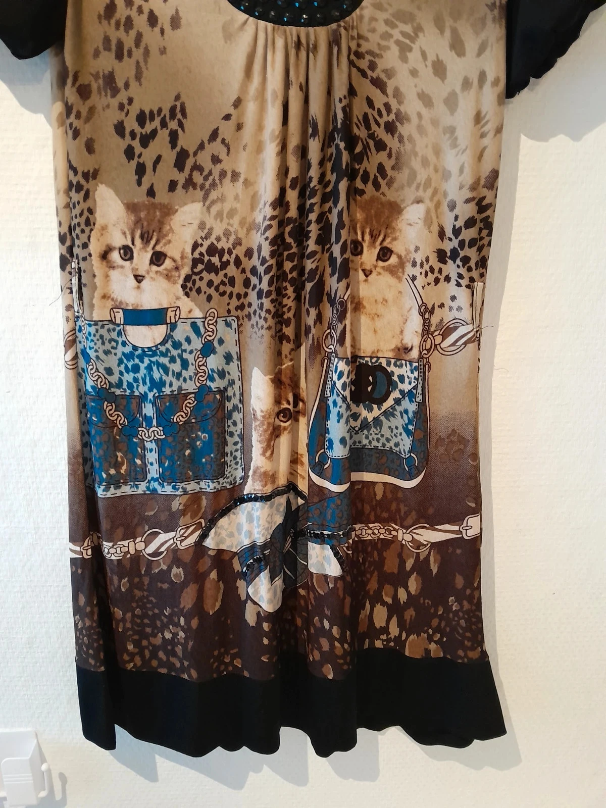 Vestido gatinhos, meio comprimento, tamanho 38 – photo 3